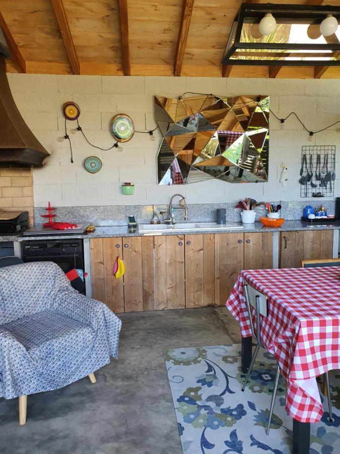 A L'Ecole Buissonniere, Chambre D'Hotes En Sidobre Lacrouzette Εξωτερικό φωτογραφία